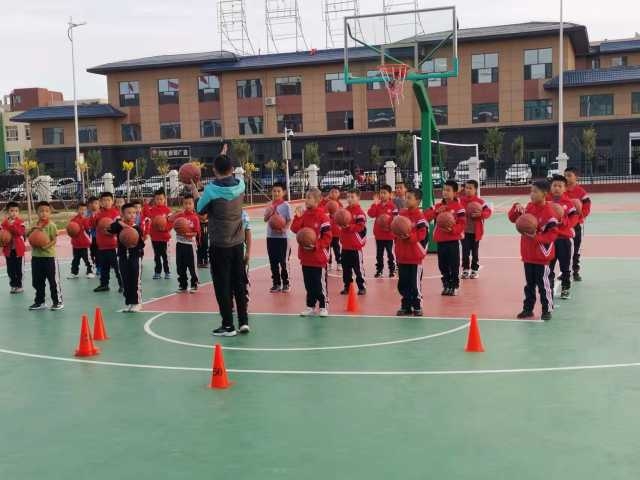 又快又好！来看移民区小学的速度与担当