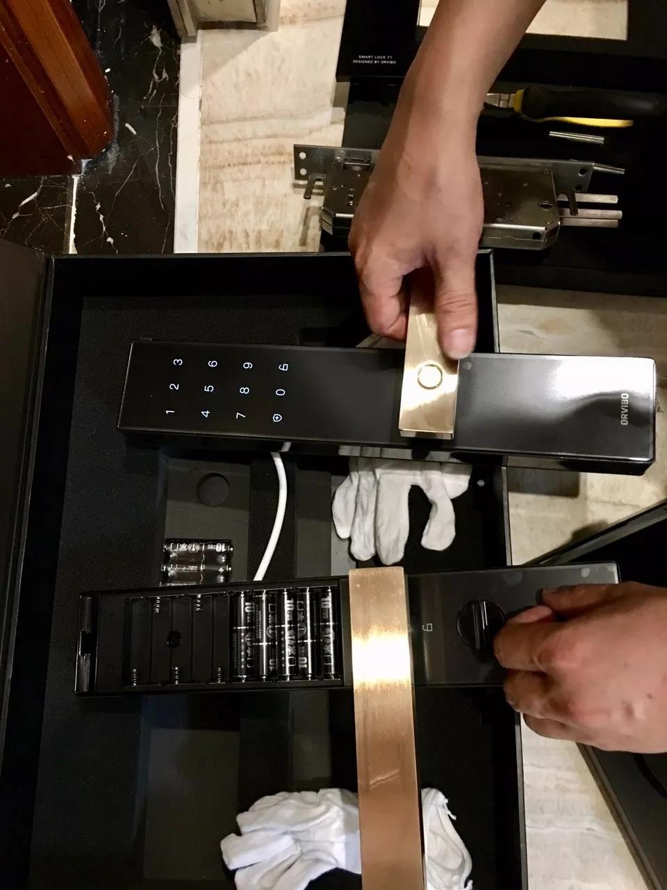 欧瑞博c1智能门锁安装细节,欧瑞博智能门锁怎么用钥匙开门