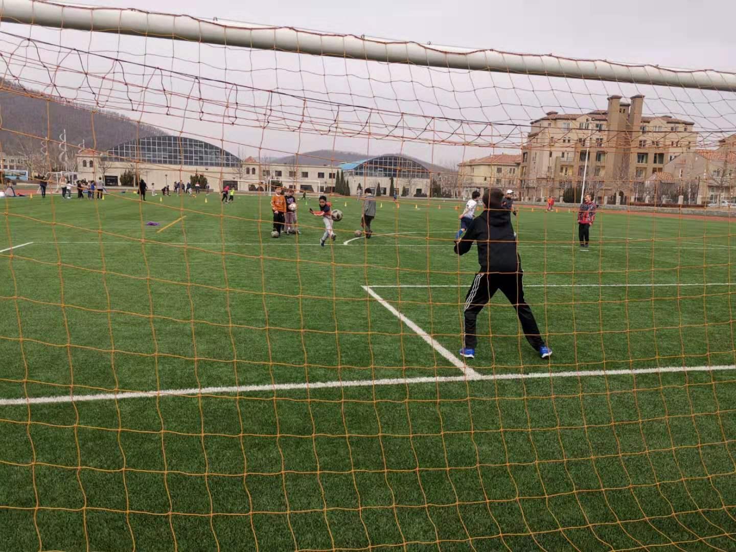 不经过摔打怎么变强,不经历磨练就不能成长