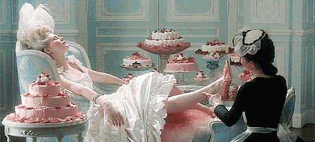 显腿型的凉鞋,粗跟凉鞋穿出女人的气质不累脚