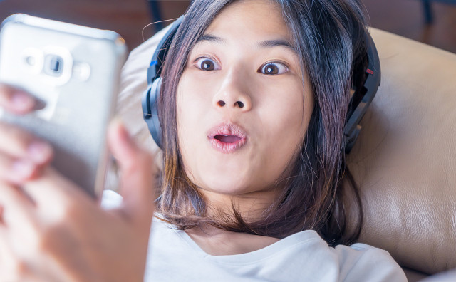 鉴黄师：年入20万，五险一金，专门“看片”是一份怎么样的工作？