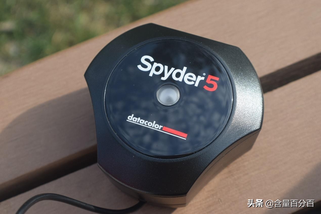 吃用生活品必买，但核心还是CPU、校色仪和主板