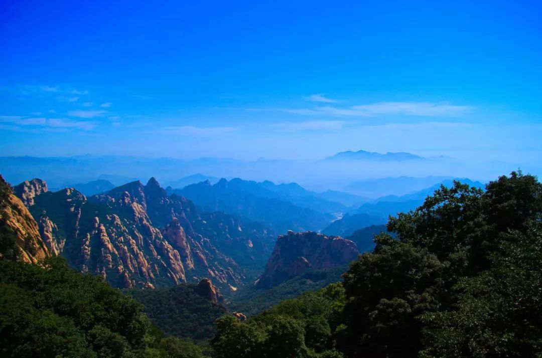 有了这些均温不足20℃的空调山，再热情的“烤验”也挡得住