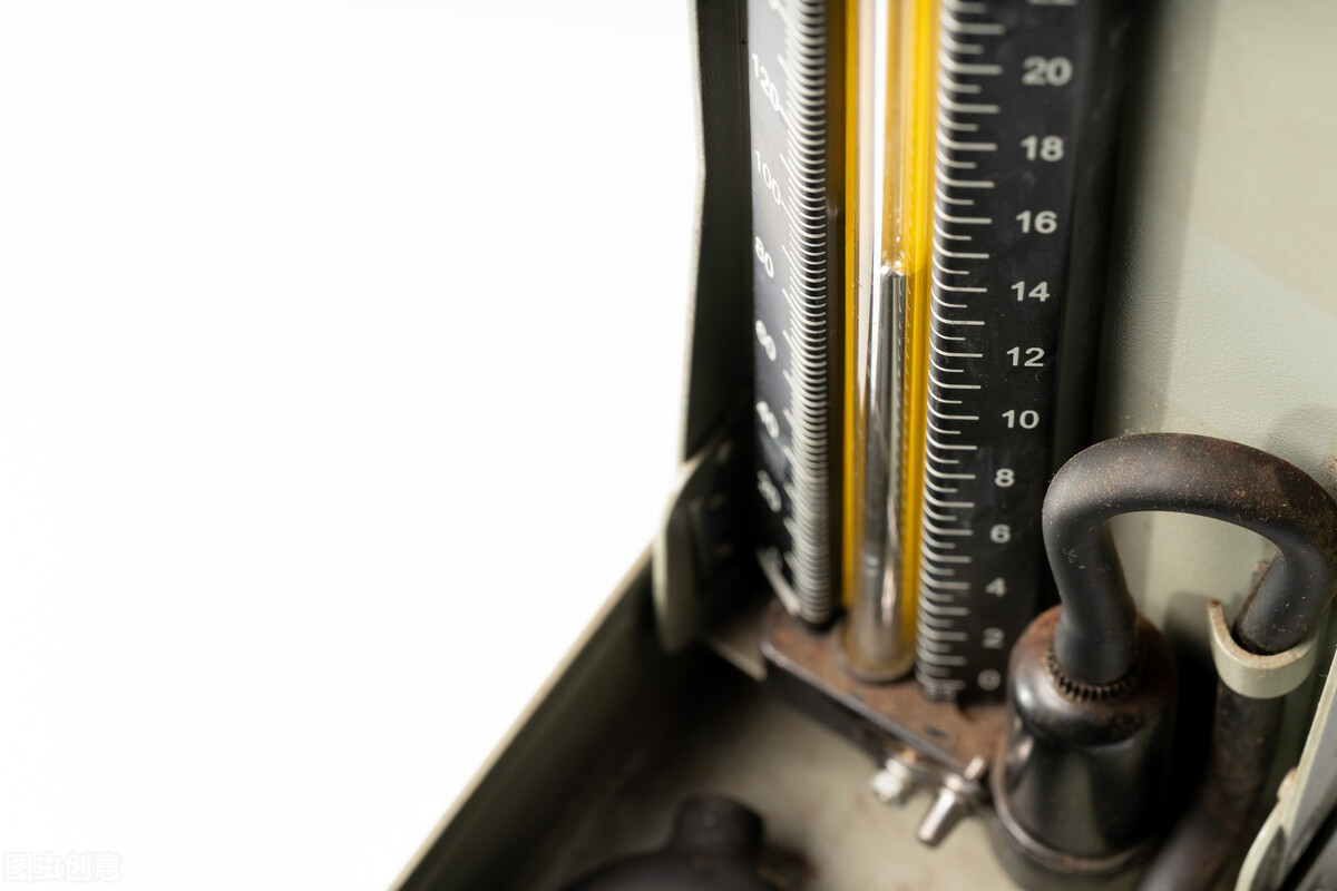 电子血压计的正确使用方法视频,欧姆龙电子血压计的正确使用方法