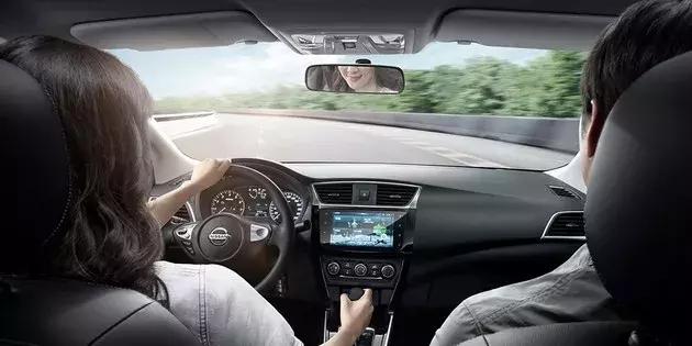 最新款轩逸还存在烧机油吗,19款经典新轩逸还烧机油吗