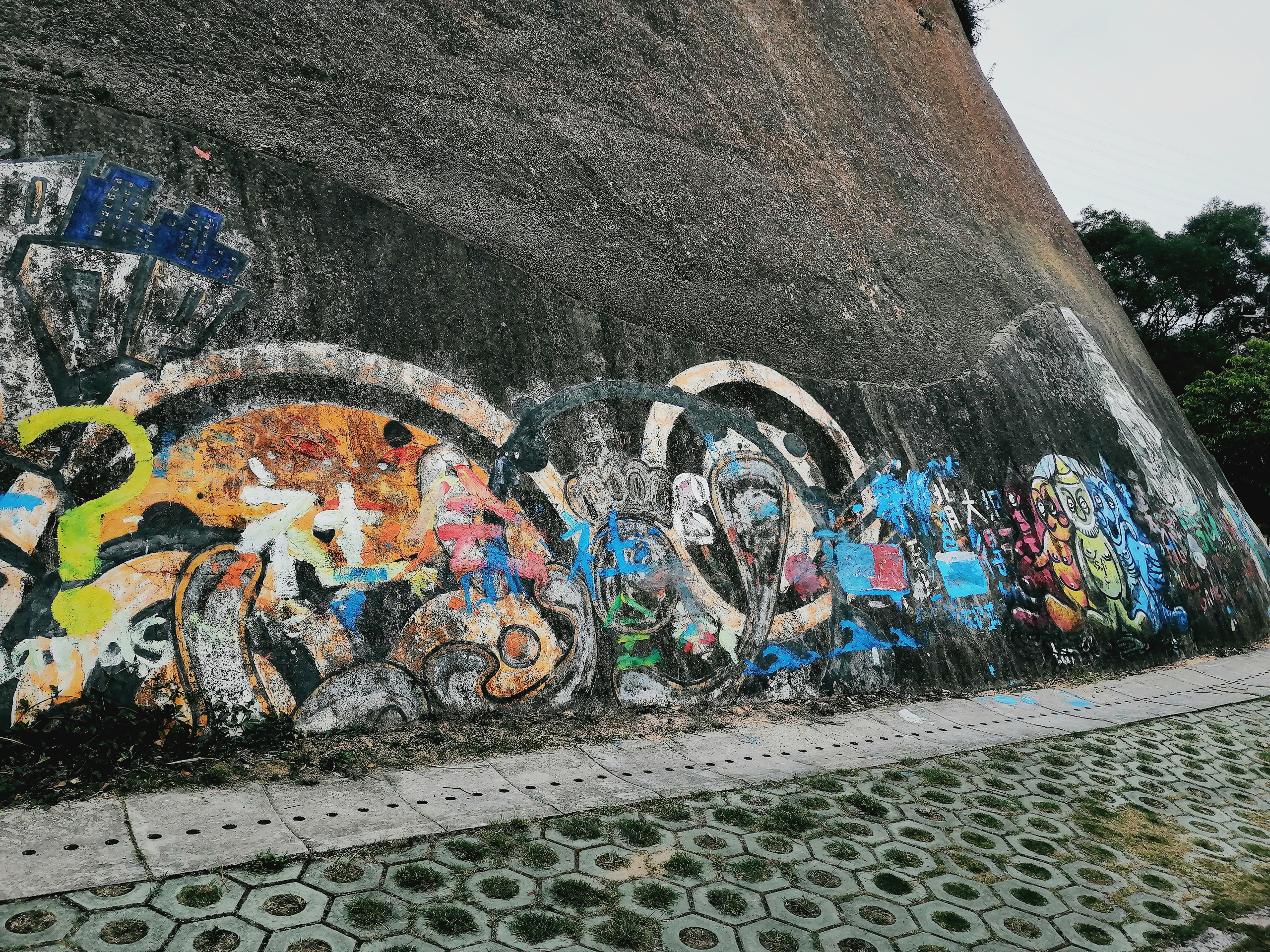 只要你一年不碰手机就给你70万,你敢挑战吗?