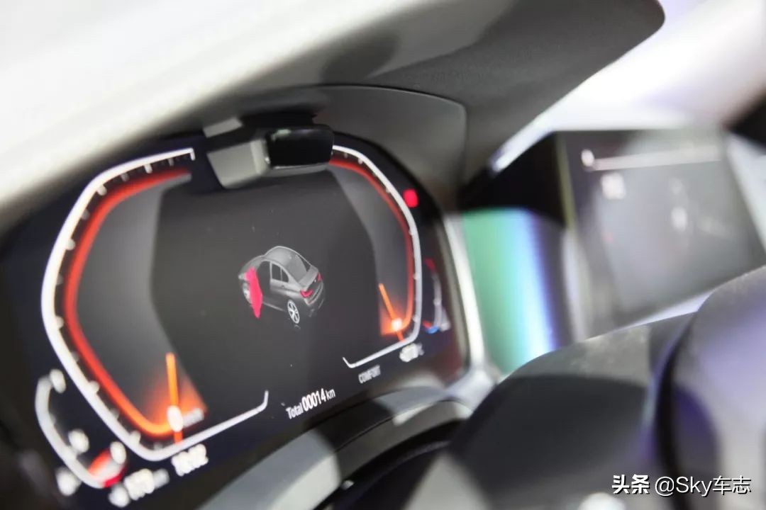 宝马新3系赛道体验+长途试驾之后，建议你千万不要轻易入手