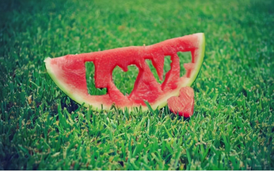 你眼中的夏天是什么样子一年级,你眼中的夏天是怎样的一年级学生