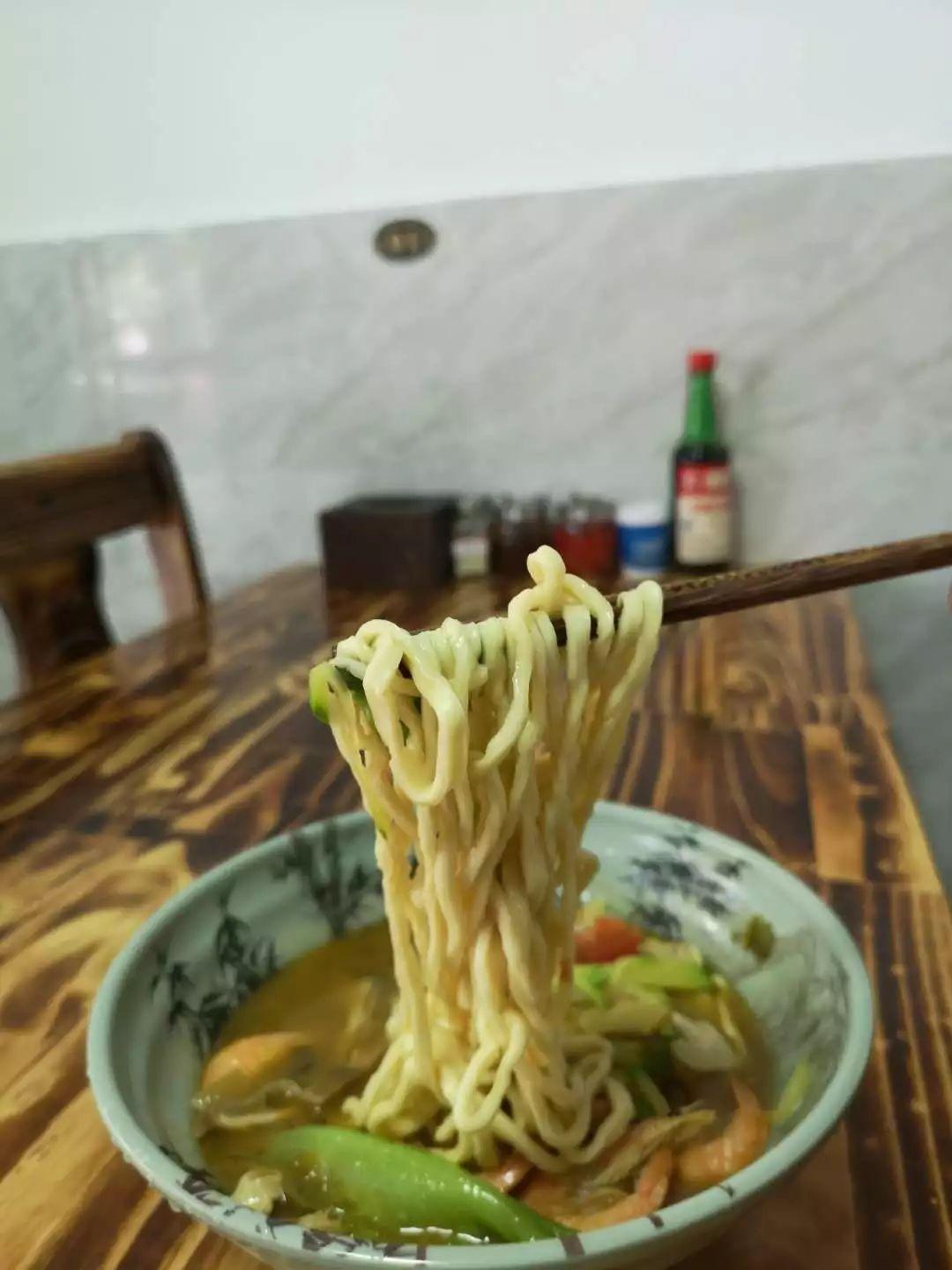 三都老傅手工打面,朱记手工打面