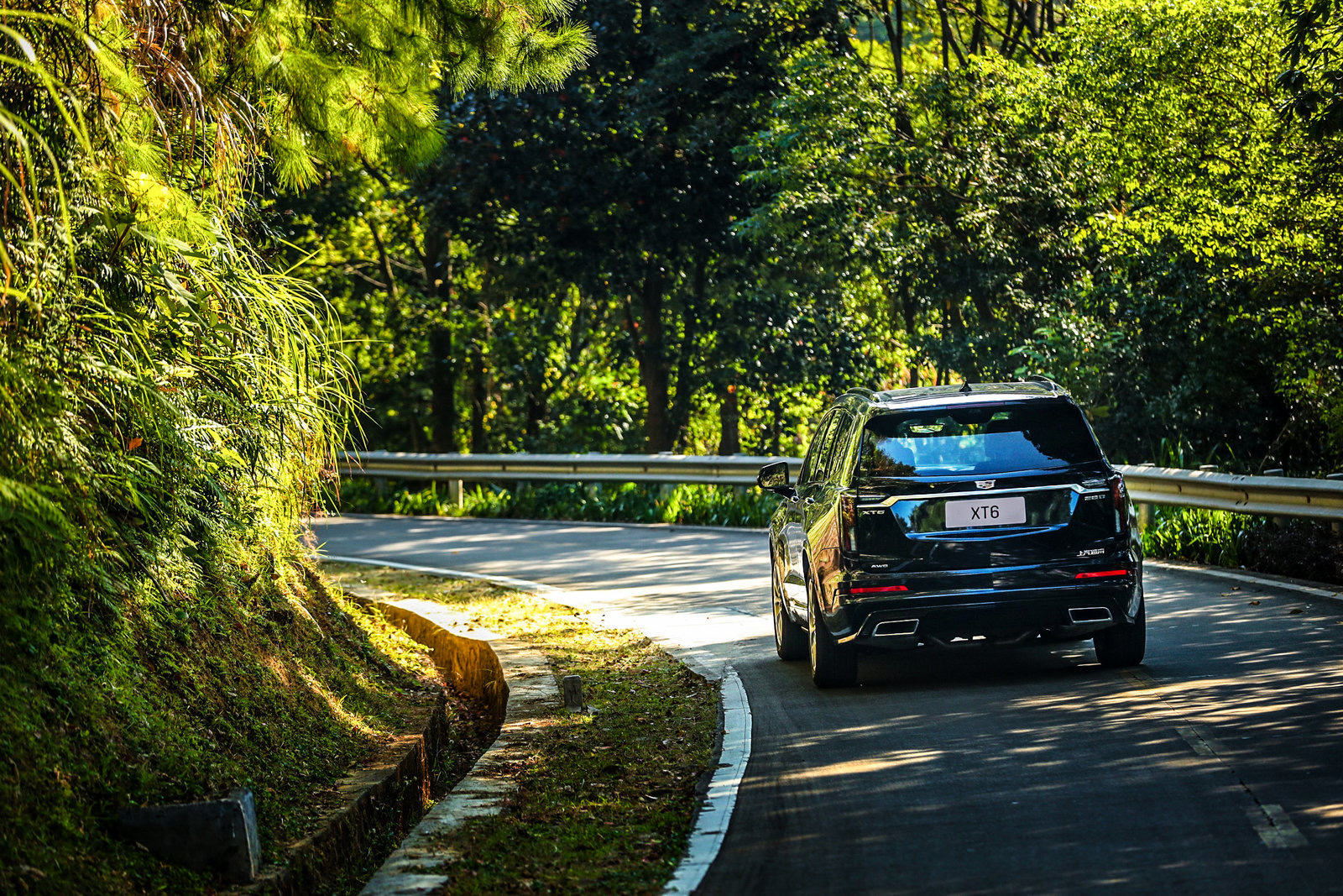 凯迪拉克最好看的suvxt6,试驾凯迪拉克suvxt4