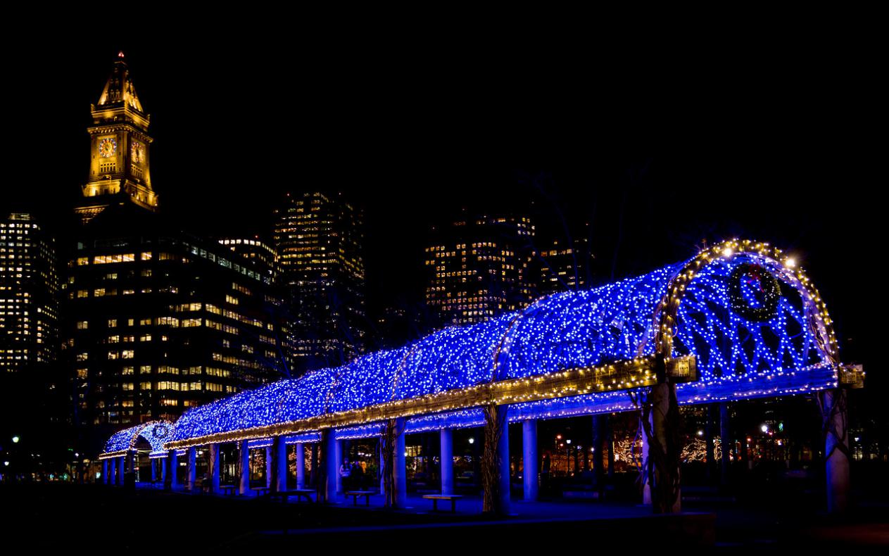 圣诞季EVENT丨美拍打卡、扫街探店，如何把波士顿逛成「三里屯」？