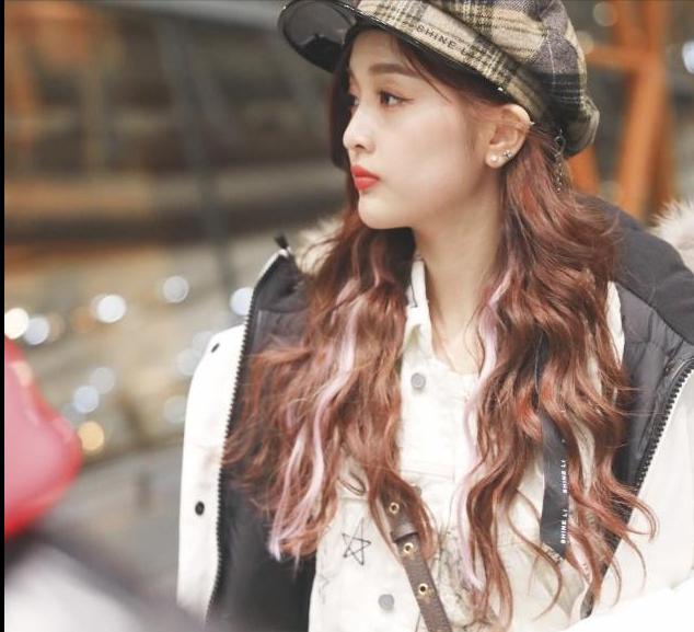 圆脸四方脸国字脸适合什么长发型,脸型与发型搭配国字脸