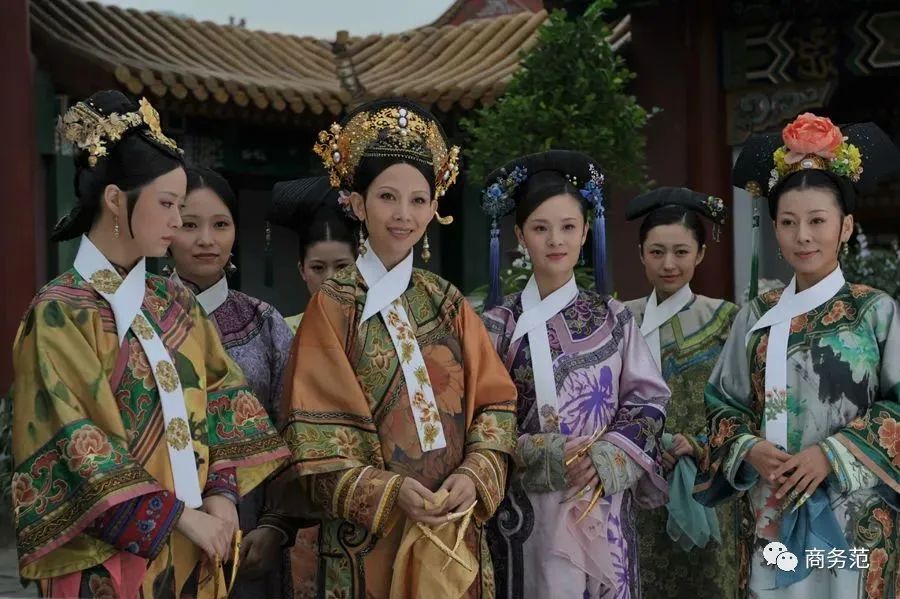 甄嬛十套衣服,甄嬛传中的服装盘点