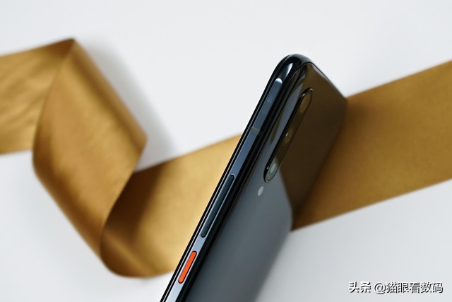 iqoopro5g60倍混合变焦,iqoopro5g游戏手机排第几