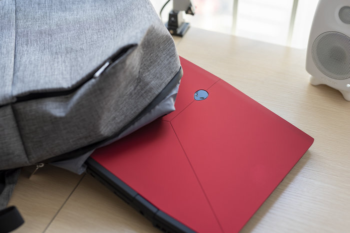 外星人alienwarem15拆解,alienwarem15星云红升级