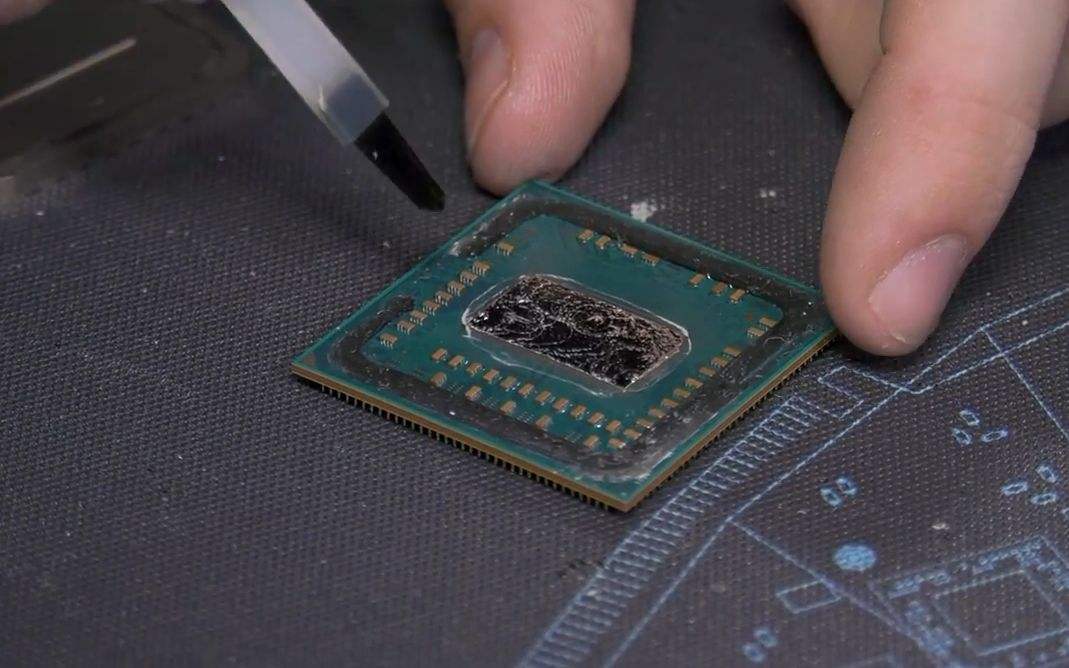 amd英伟达显卡英雄联盟对比,amd千元配置不带核显