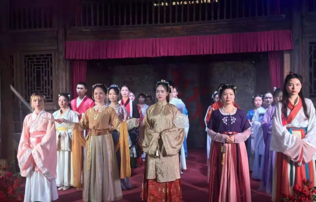 万载古城七夕直播,《七夕之夜》