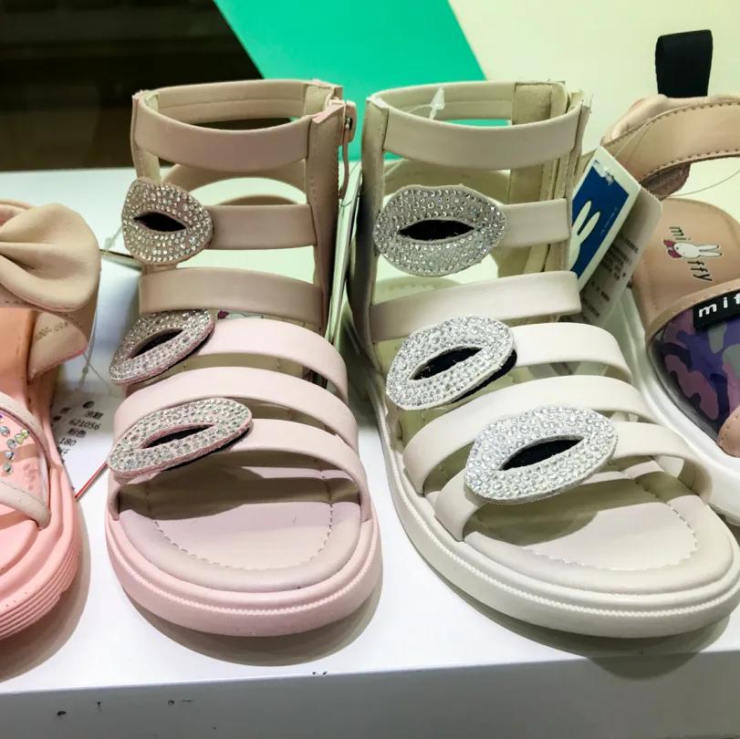 关爱孩子从鞋子开始,关爱宝宝从脚开始