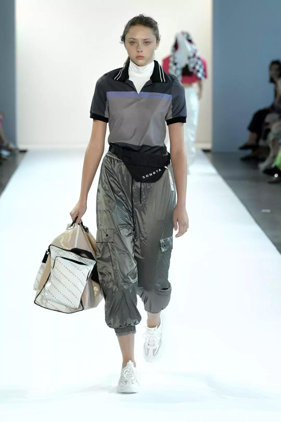 玩转2019上海时装周,玩转时装周t台潮元素