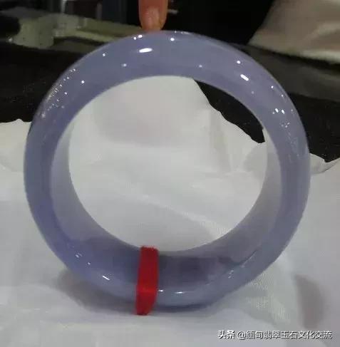 翡翠手镯的水头怎么看好坏,翡翠手镯的基本知识大全