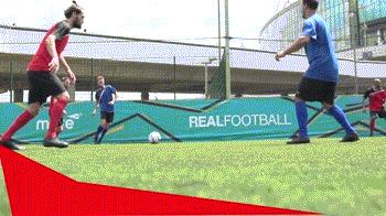 足球射门技巧小学生,足球点球射门小技巧