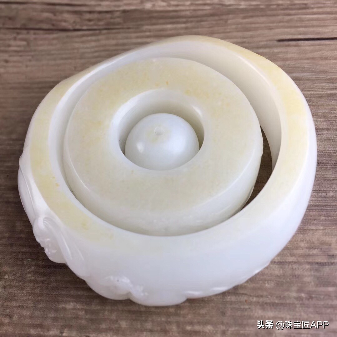 和田玉籽料如何看皮色真假,怎样辨别和田玉籽料真假或皮色