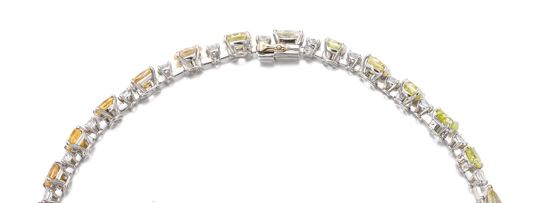 什么样的钻石项链经典,价值1.5个亿的钻石项链是谁的