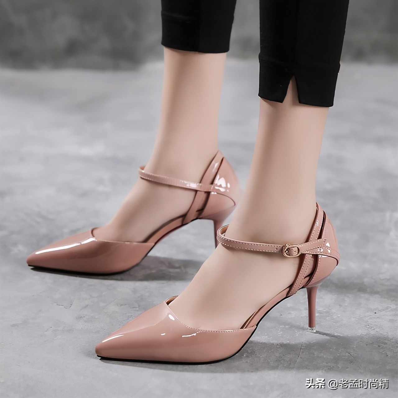 今年时尚的高跟鞋品牌叫什么,时尚气质宴会高跟鞋