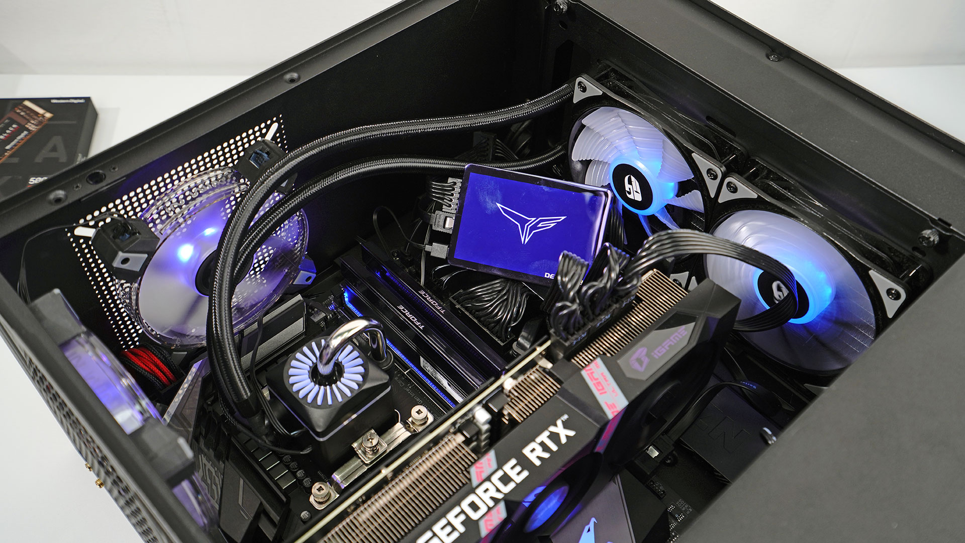 七彩虹rtx3070ultraoc8g跑分,七彩虹rtx3080一键超频按钮