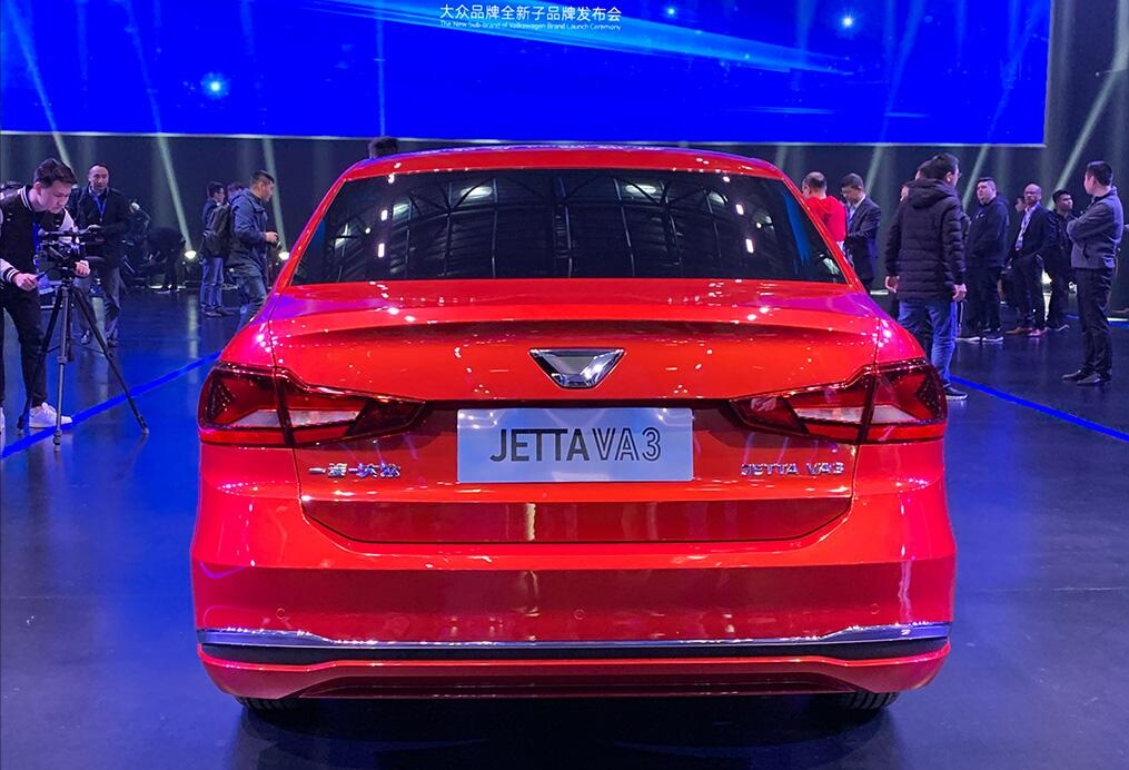 大众捷达升级大屏,大众捷达换车标多少钱