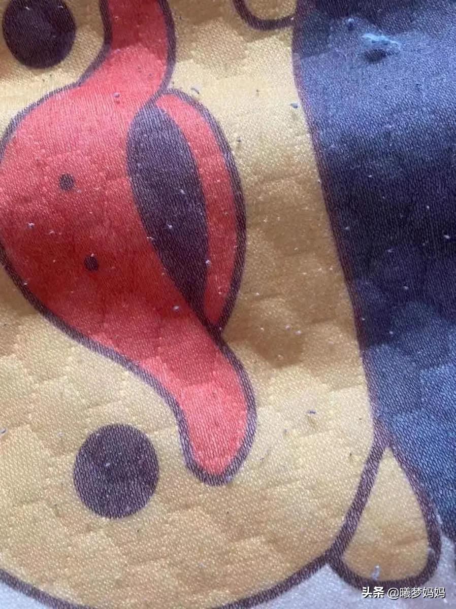 孩子多大戒掉尿不湿合适？隔尿垫使用心得总结。