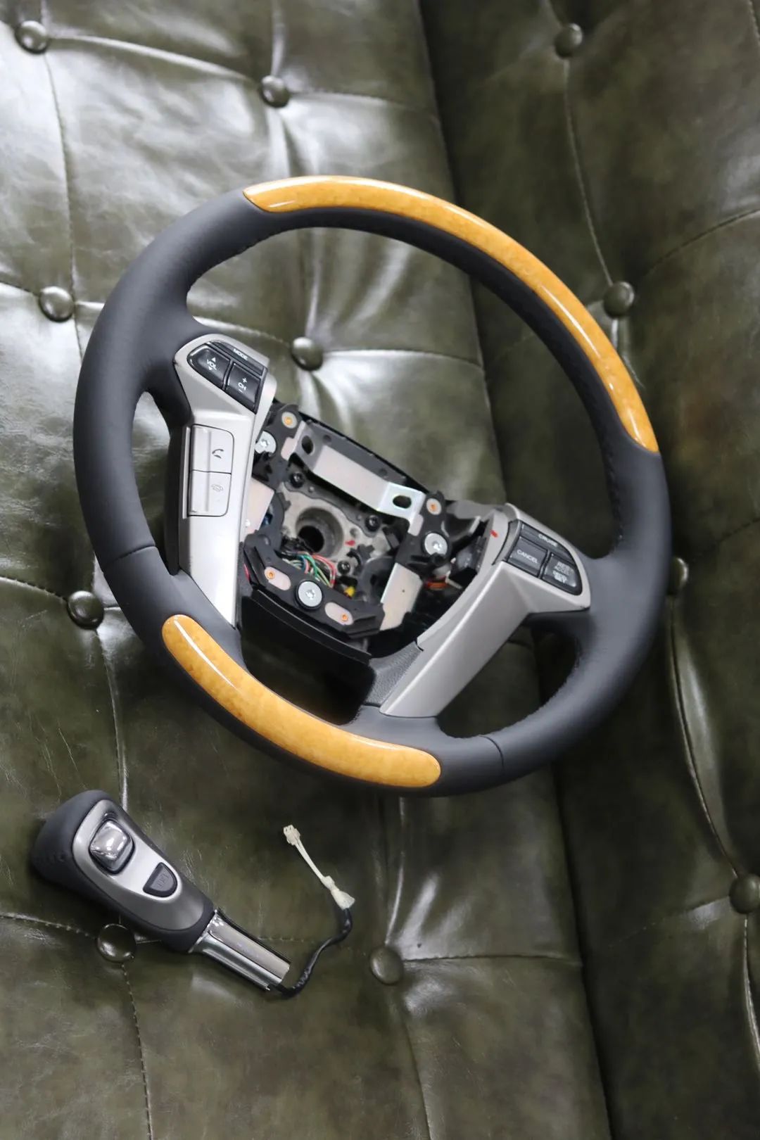 怪兽修车翻新的视频,怪兽修车翻新奥迪q7