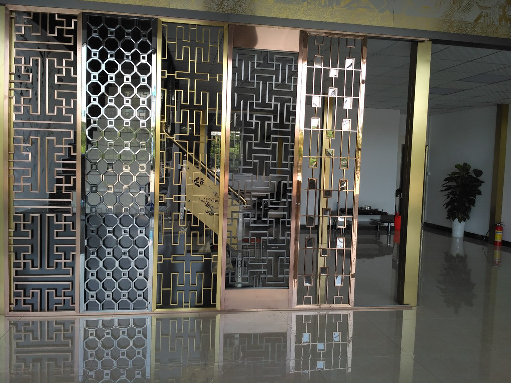 屏风的风水讲究超过门口,入户屏风风水禁忌