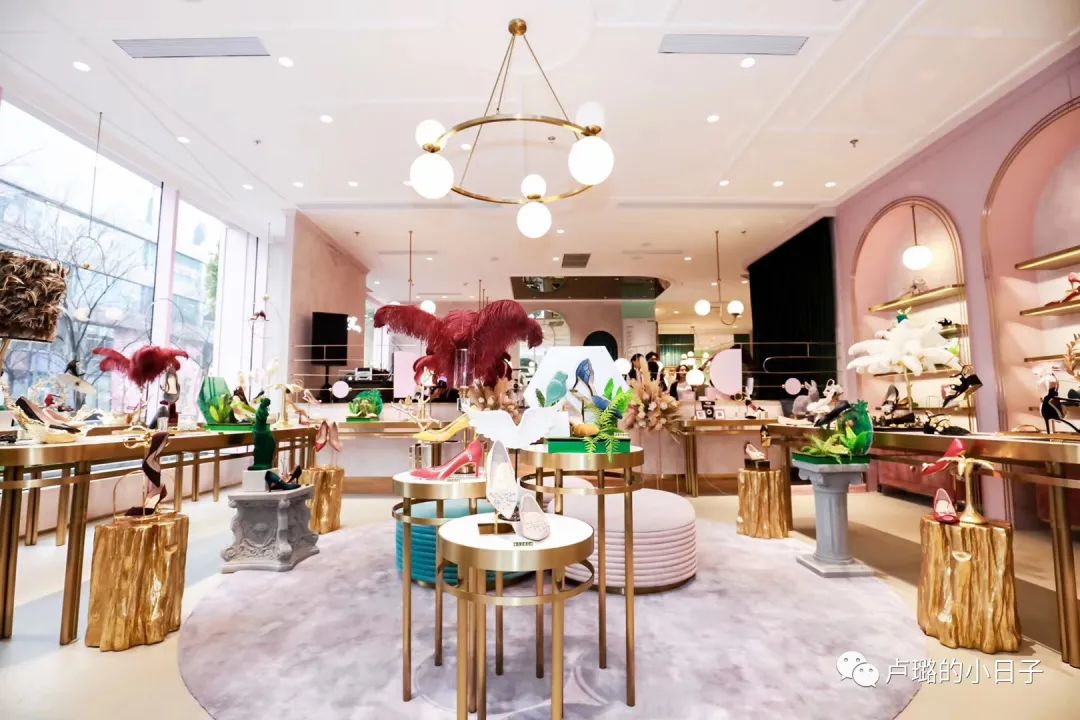 最潮最好看的高跟鞋,求推荐一款好看的高跟鞋