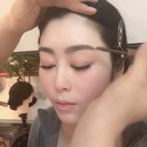 从零开始学化妆淡妆无美颜,从零开始学化妆新手简单基本妆容