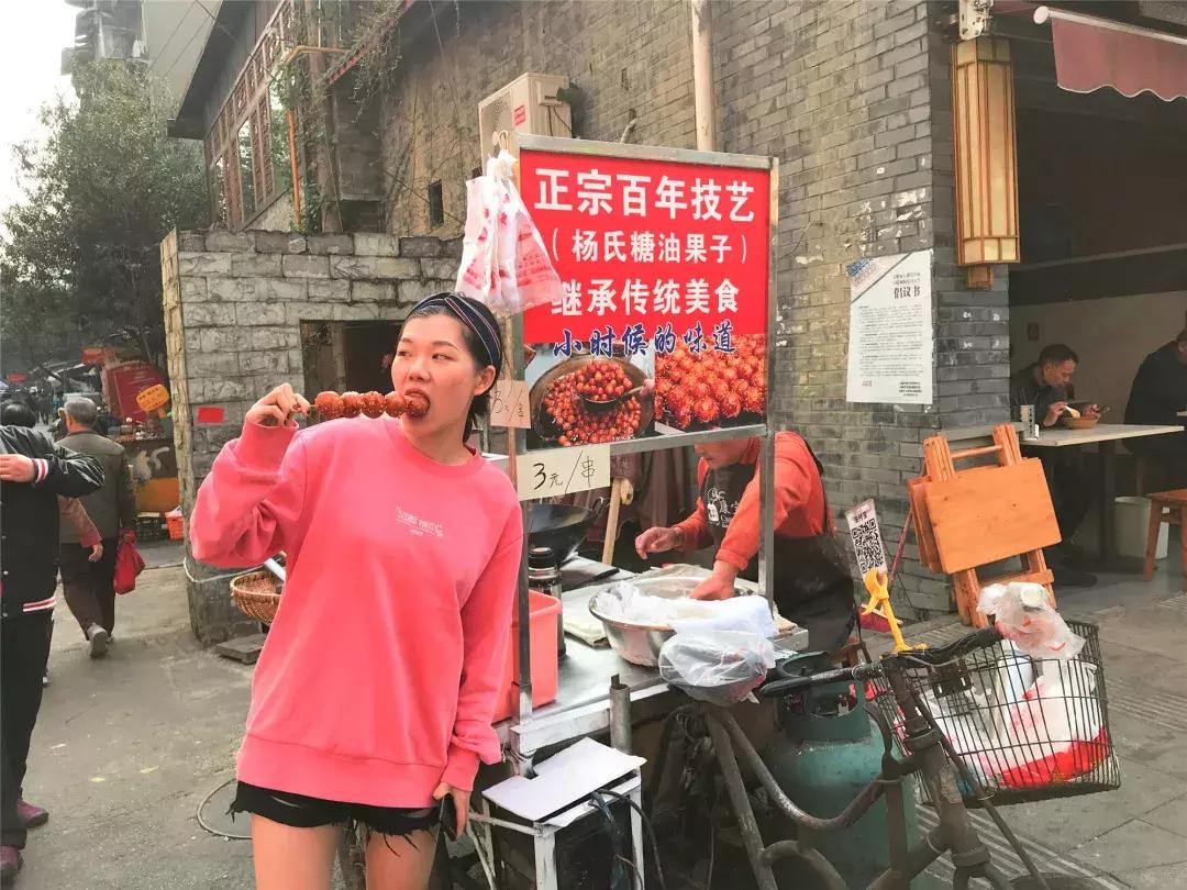 菜市男孩视频素材,菜市场男童