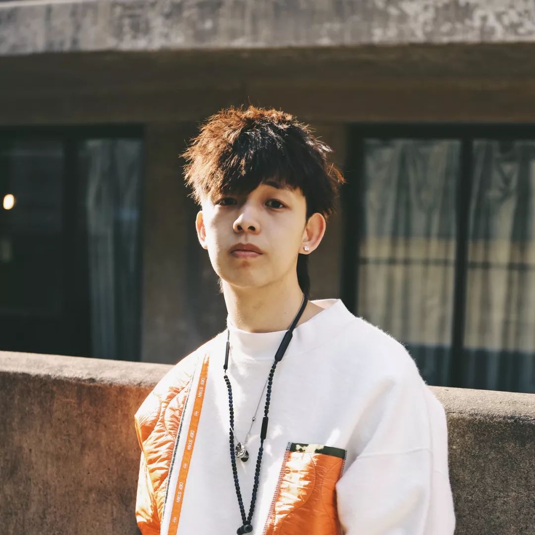 2022最帅的十种男士发型,怎么弄发型更帅一些更阳光一些