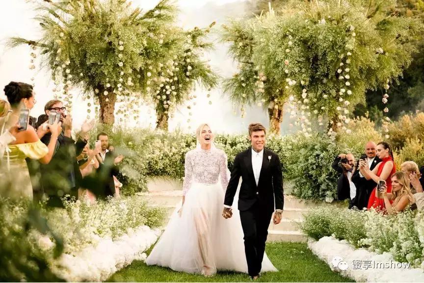 从法律系学生到宇宙时尚博主，Chiara做了些什么？