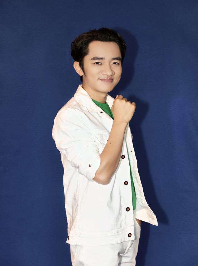 黄奕演员请就位郭敬明点评,黄奕认真演戏