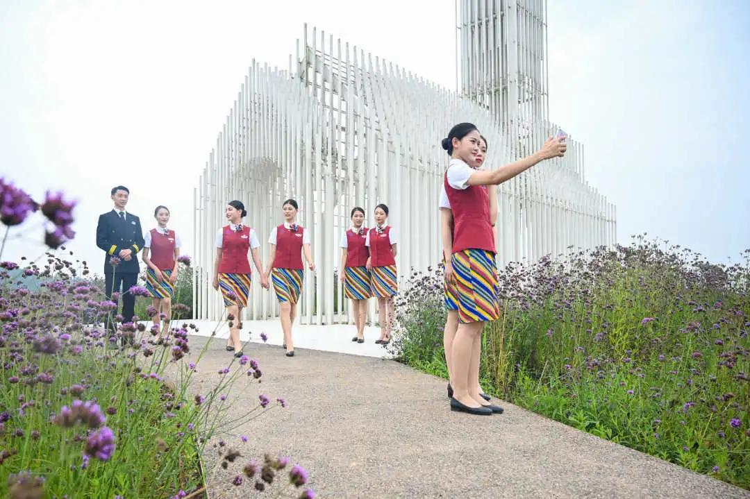 航天礼仪操,天航网红礼仪操