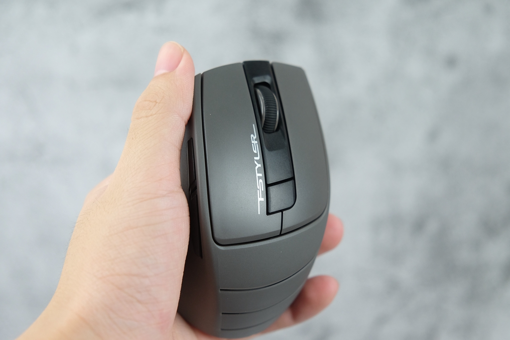 双飞燕g3-220n无线鼠标怎么样,双飞燕FG12鼠标怎么样