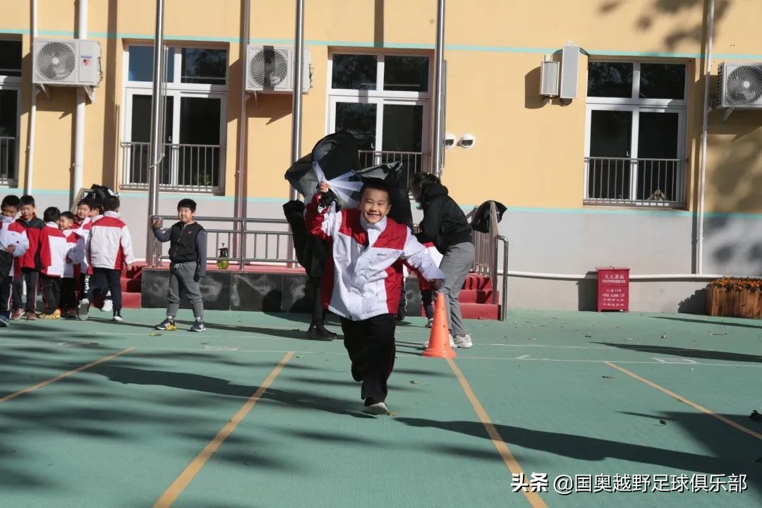 儿童足球嘉年华开幕式,北京市宣武回民小学足球嘉年华
