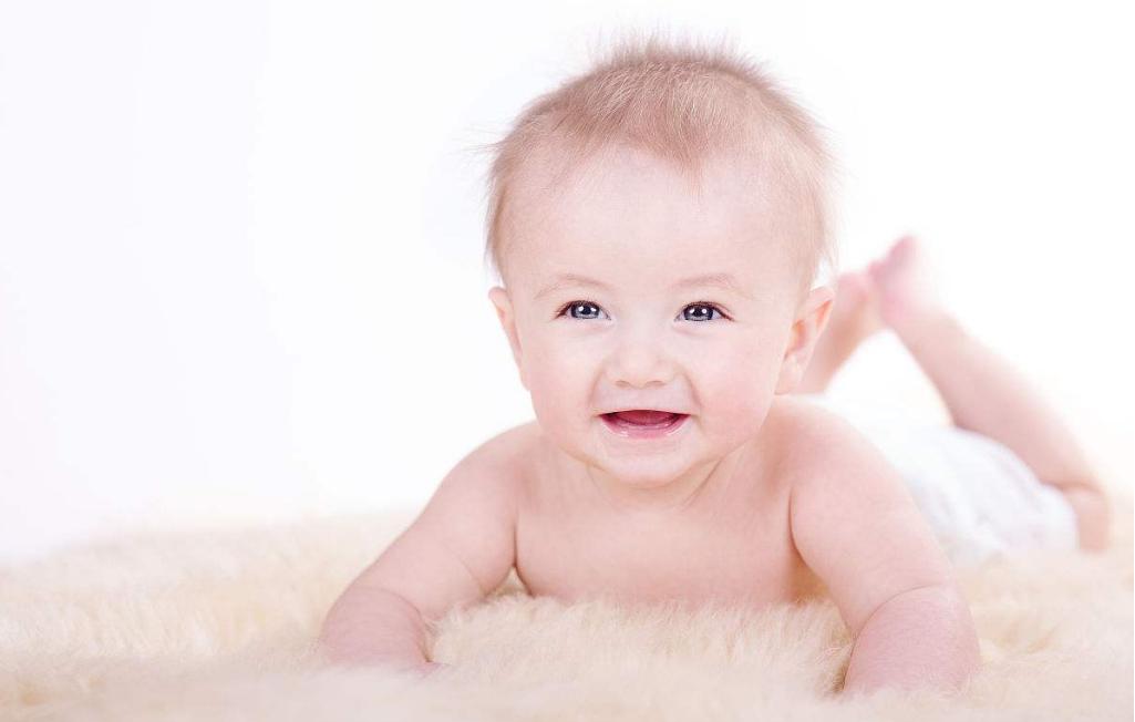 孕早期吃什么有助于胎儿大脑发育,怀孕七周吃什么对宝宝大脑发育好