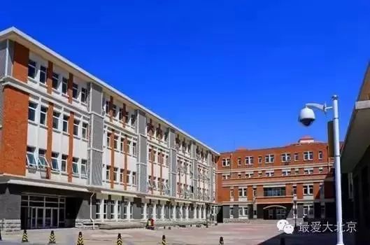 北京丰台十二中丽泽国际学校,北京丰台十二中一本211率