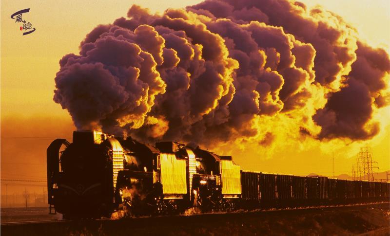 蒸汽机车的记录者——赤峰摄影家刘树山