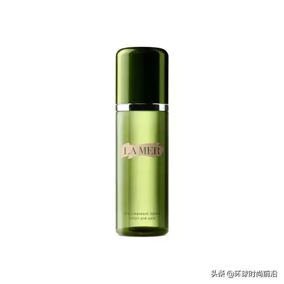 什么水适合肌肤喝,你的肌肤该用乳液还是面霜