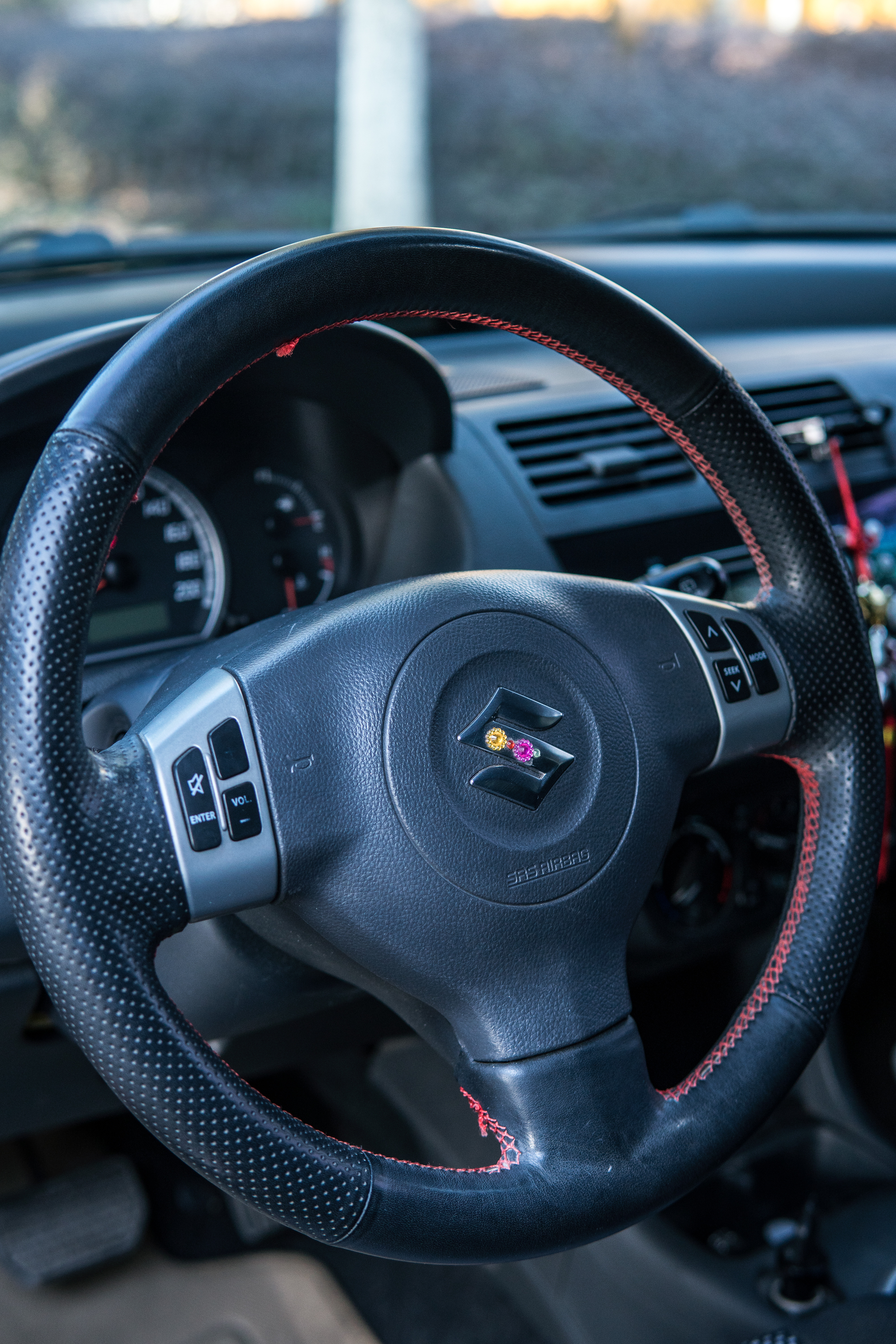 雨燕铃木最小款,铃木雨燕2024年会降价吗