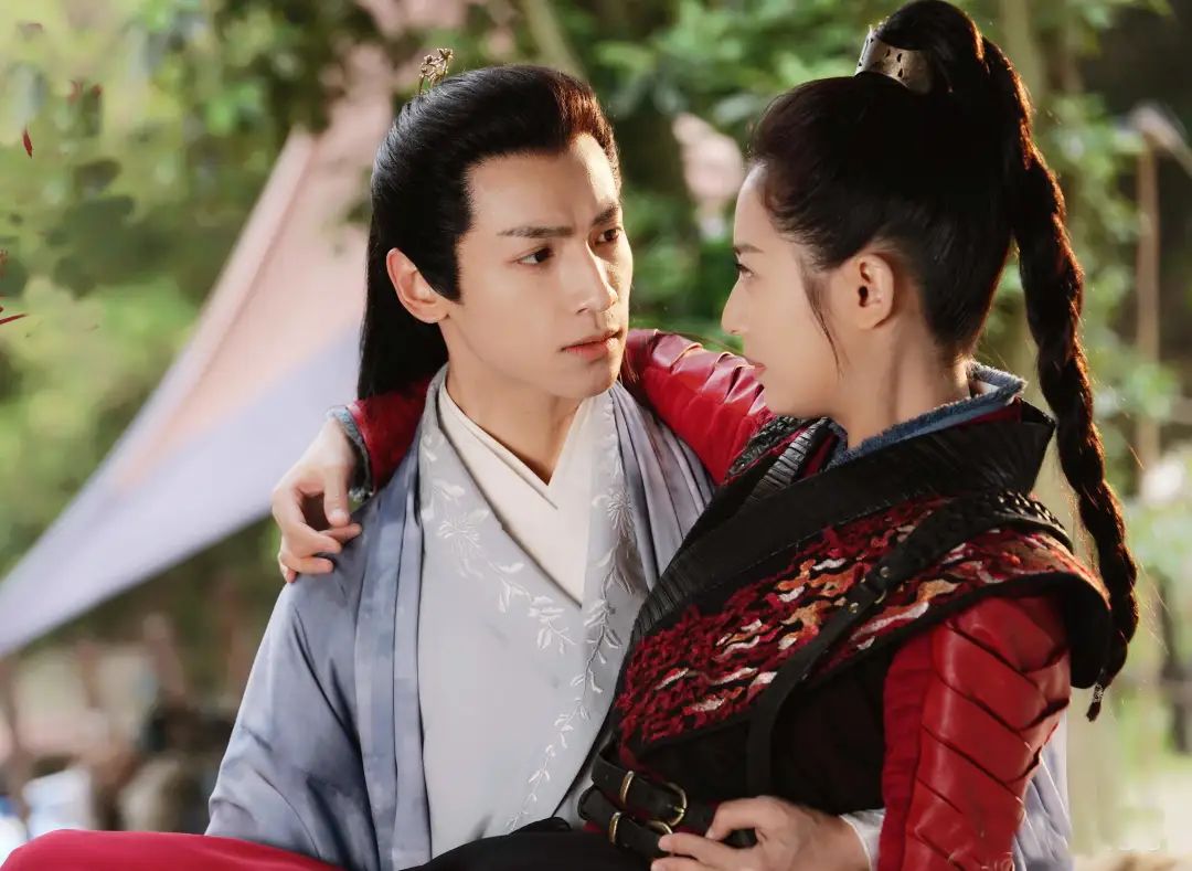 欧阳娜娜罗云熙陈飞宇豆瓣,罗云熙白鹿长月烬明豆瓣评分