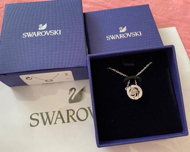 送女朋友施华洛世奇项链买哪一款,施华洛世奇outstanding华丽心芒项链