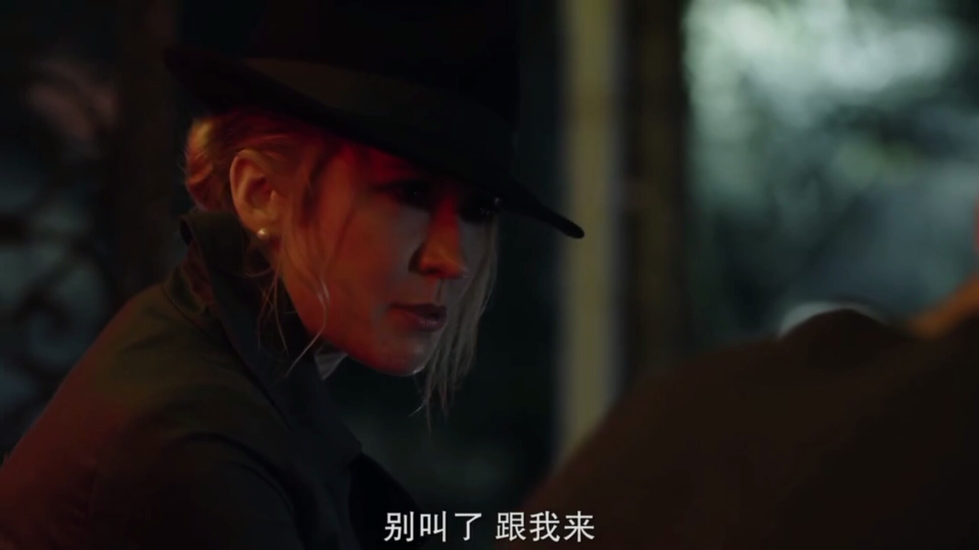 鐖辨儏楦焧helovebirds,鐖辨儏楦熺殑鑷晳thebirds